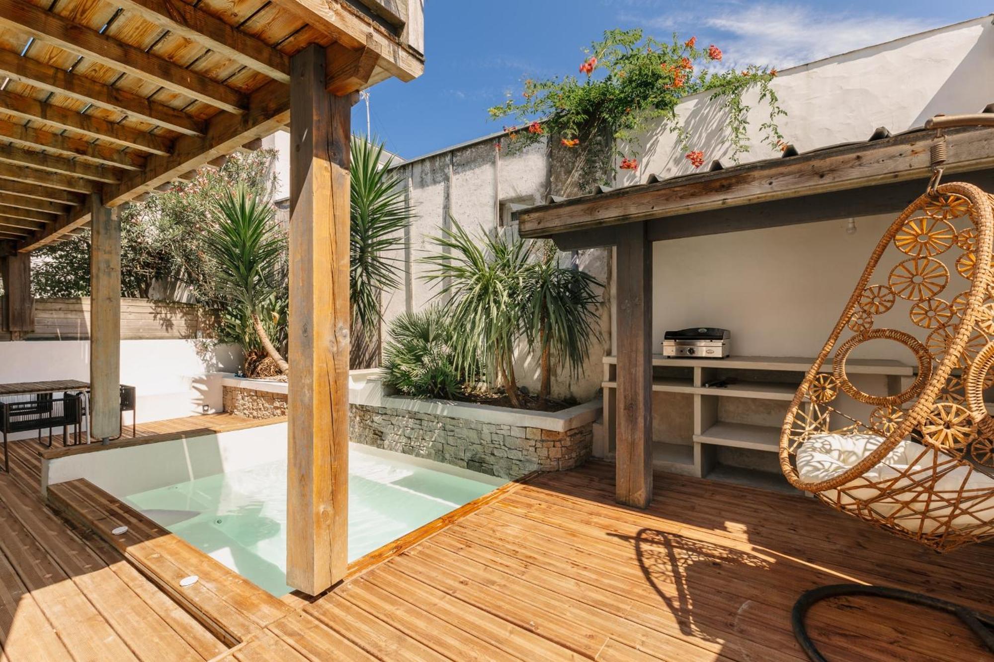Little Oasis - Private Terrasse Near The Center And The Beach 비아히쯔 외부 사진